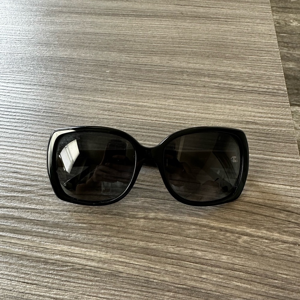 Burberry sunglasses